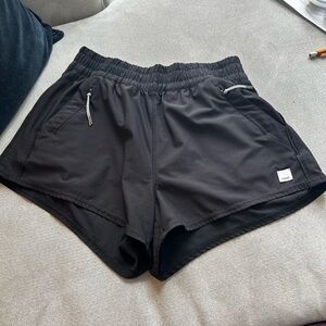 Vuori Women's Dash Shorts